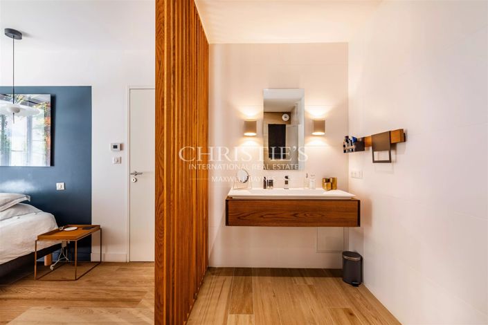 Image No.11-3 Bed Apartment for sale