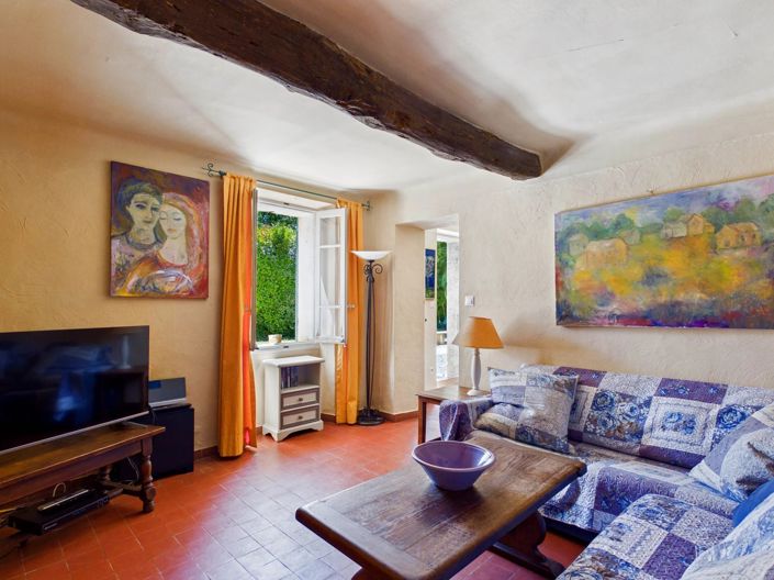 Image No.13-6 Bed House for sale