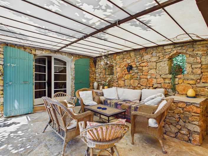 Image No.27-6 Bed House for sale