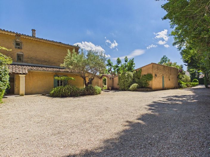 Image No.35-6 Bed House for sale