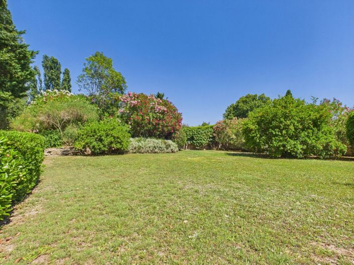 Image No.36-6 Bed House for sale