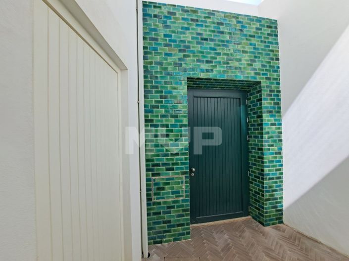 Image No.39-4 Bed House for sale