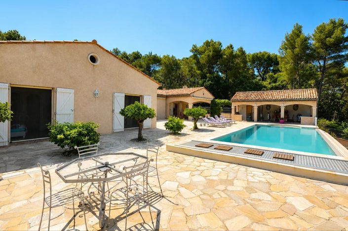 Image No.2-5 Bed House for sale