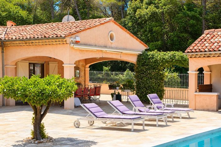 Image No.5-5 Bed House for sale