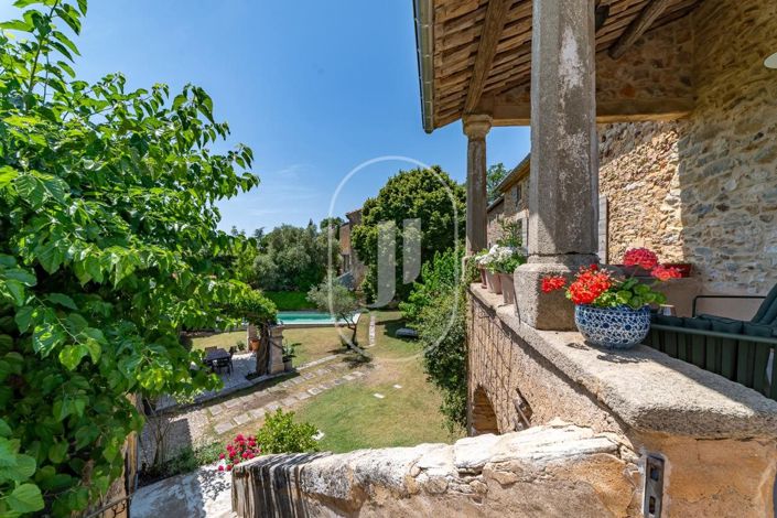 Image No.2-4 Bed House for sale