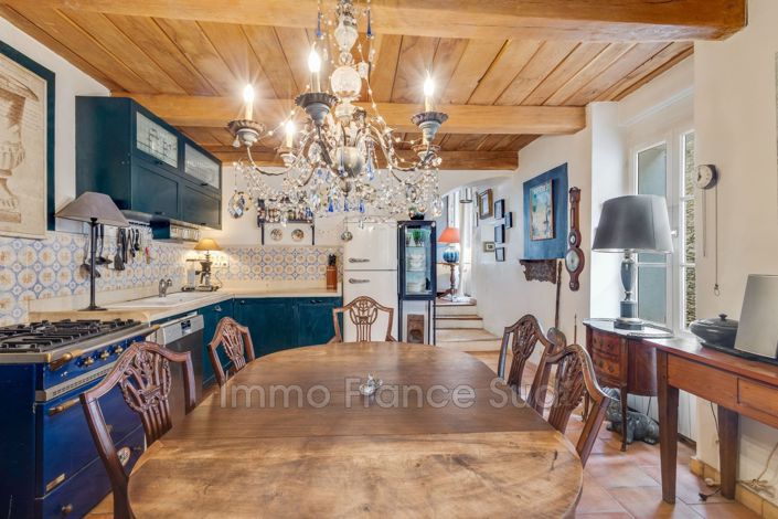 Image No.12-5 Bed House for sale