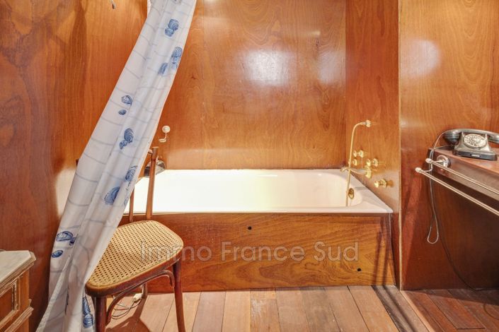 Image No.16-5 Bed House for sale