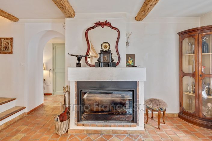 Image No.2-5 Bed House for sale