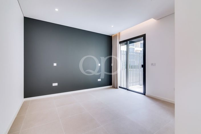 Image No.6-3 Bed Apartment for sale