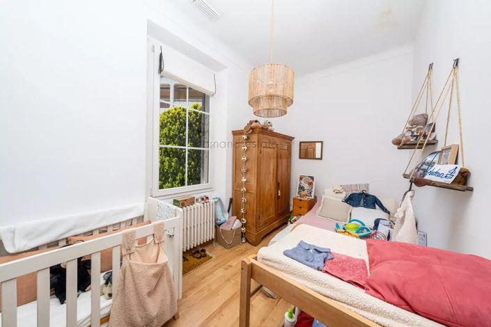 Image No.10-4 Bed House for sale
