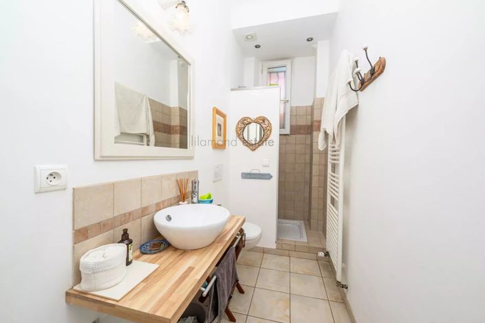 Image No.19-4 Bed House for sale