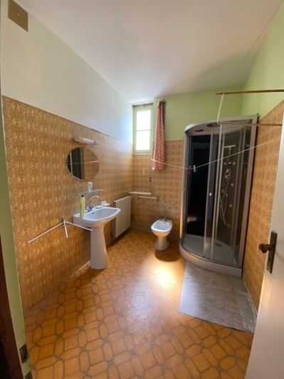 Image No.14-3 Bed House for sale