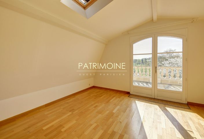Image No.13-5 Bed House for sale