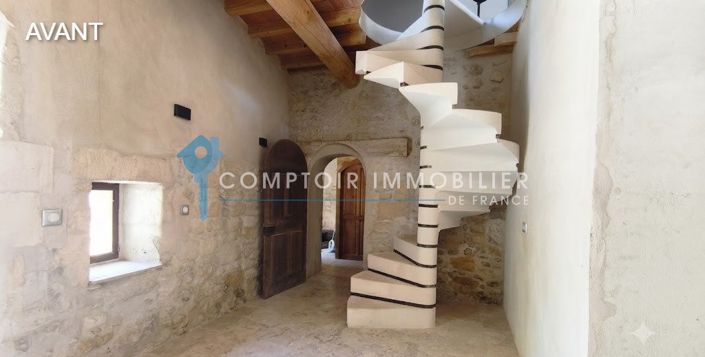 Image No.21-3 Bed House for sale