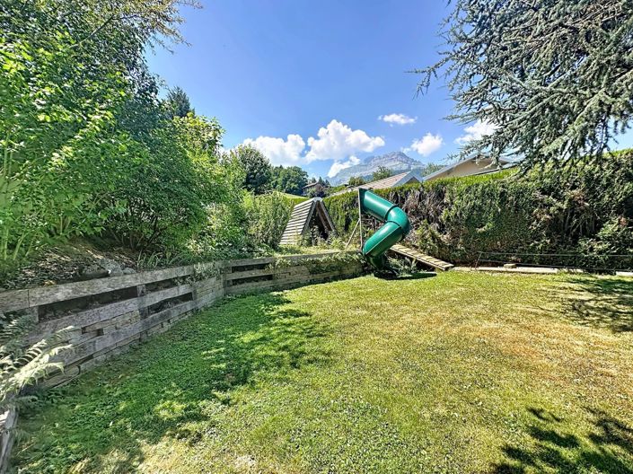 Image No.21-5 Bed House for sale