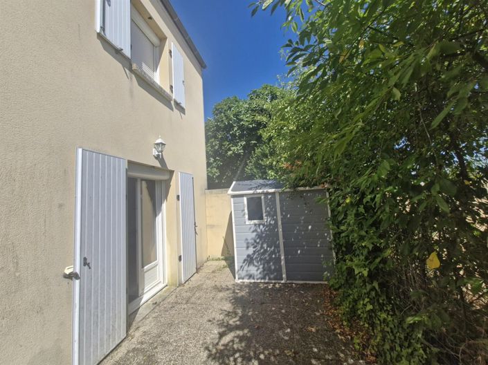 Image No.10-3 Bed House for sale