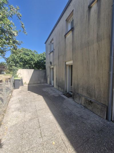 Image No.12-3 Bed House for sale