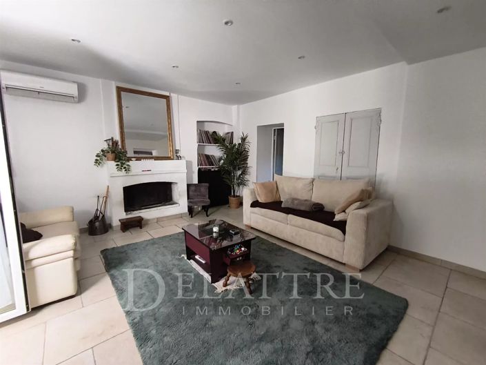 Image No.4-2 Bed House for sale