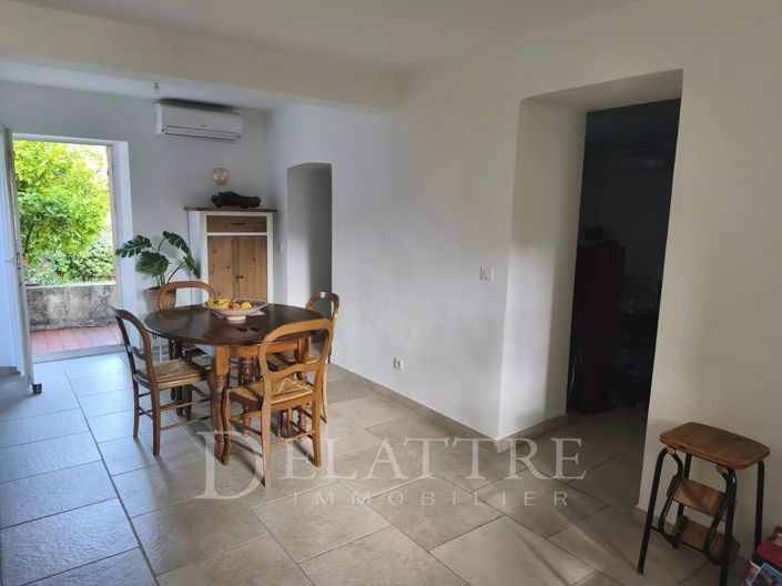 Image No.7-2 Bed House for sale
