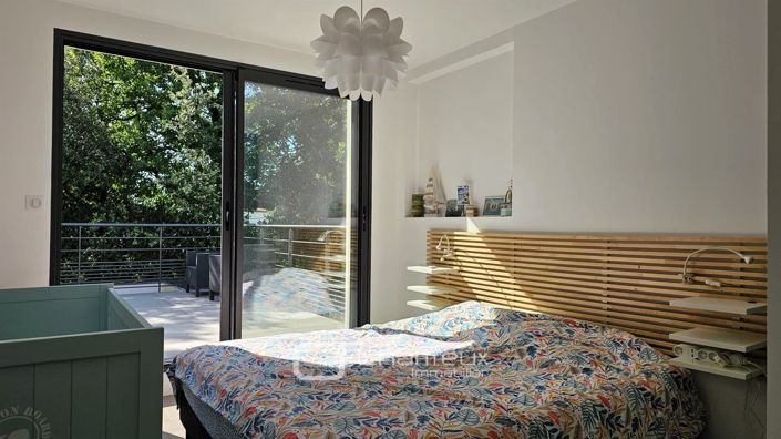 Image No.20-3 Bed House for sale
