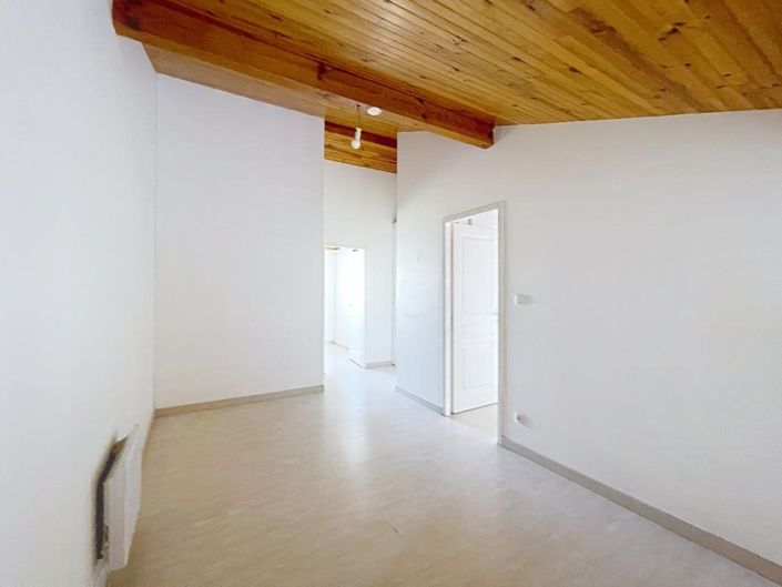 Image No.12-3 Bed House for sale