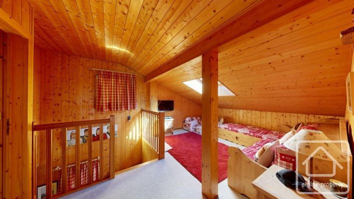 Image No.21-4 Bed Property for sale