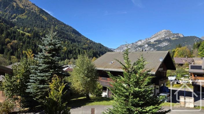 Image No.43-4 Bed Property for sale
