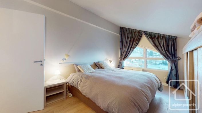 Image No.13-4 Bed Apartment for sale