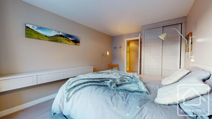 Image No.15-4 Bed Apartment for sale