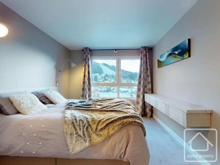 Image No.2-4 Bed Apartment for sale