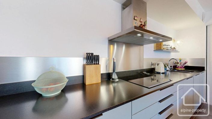 Image No.9-2 Bed Apartment for sale
