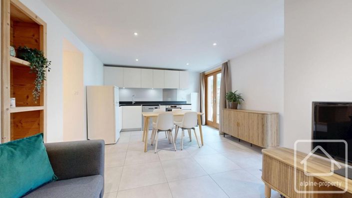 Image No.10-2 Bed Apartment for sale