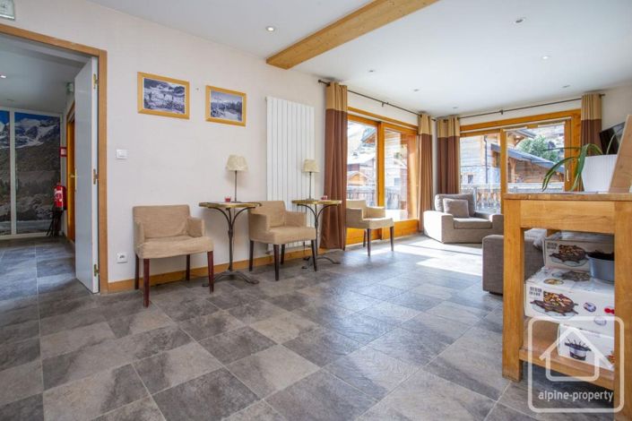 Image No.28-2 Bed Apartment for sale