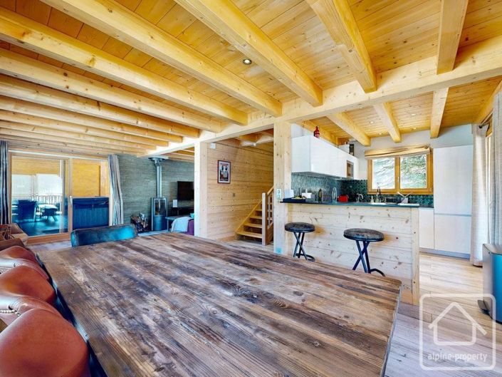 Image No.3-5 Bed Property for sale