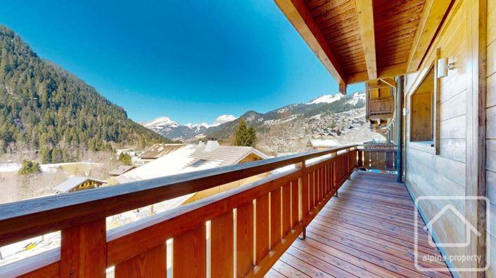 Image No.43-5 Bed Property for sale