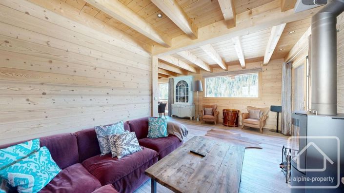 Image No.7-5 Bed Property for sale