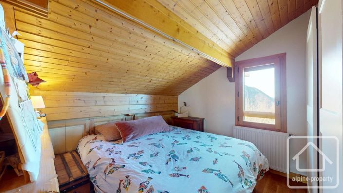 Image No.13-4 Bed Property for sale