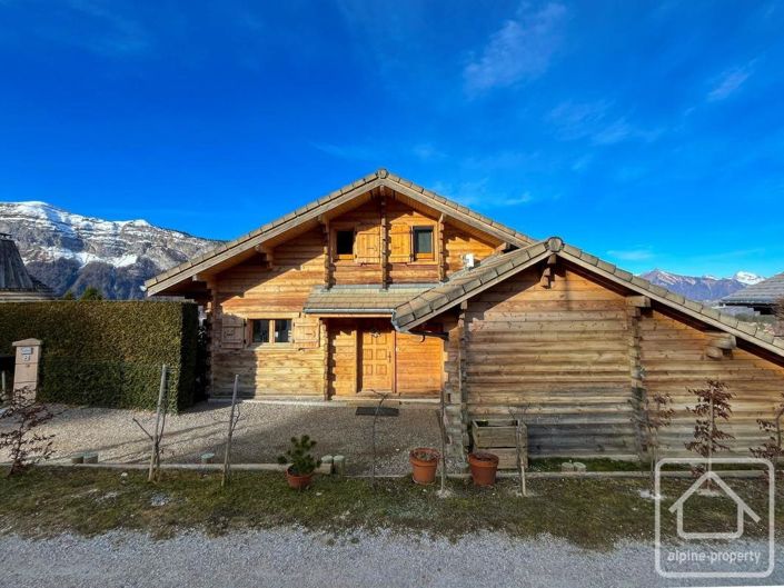 Image No.24-4 Bed Property for sale