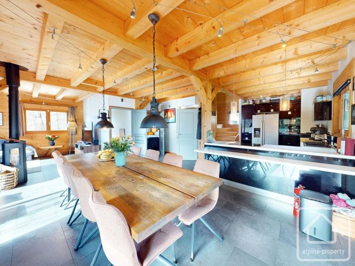 Image No.3-4 Bed Property for sale