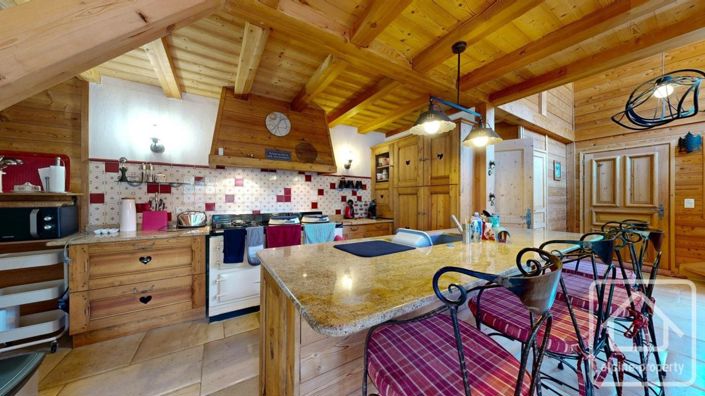 Image No.11-4 Bed Property for sale