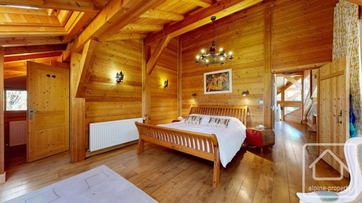 Image No.21-4 Bed Property for sale