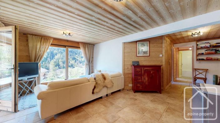 Image No.23-4 Bed Property for sale