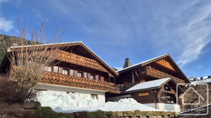 Image No.45-9 Bed Property for sale
