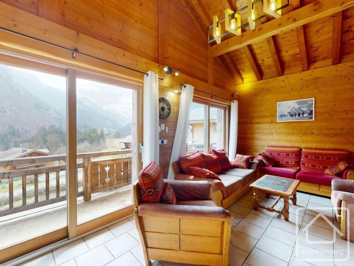 Image No.3-6 Bed Property for sale