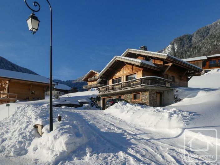 Image No.7-6 Bed Property for sale