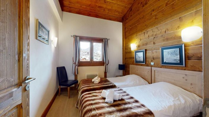 Image No.12-2 Bed Apartment for sale