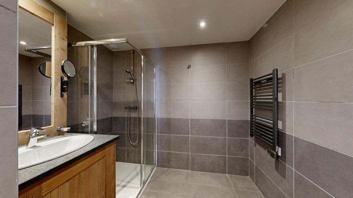 Image No.14-2 Bed Apartment for sale