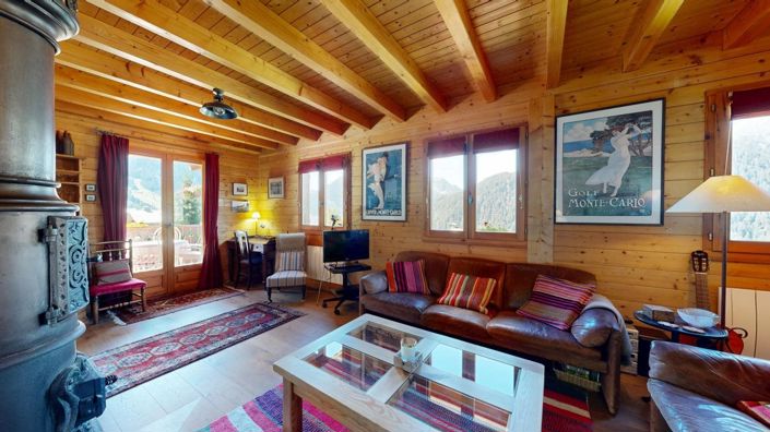 Image No.4-4 Bed Property for sale