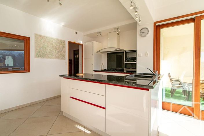 Image No.27-Propriété de 7 chambres à vendre à Verchaix