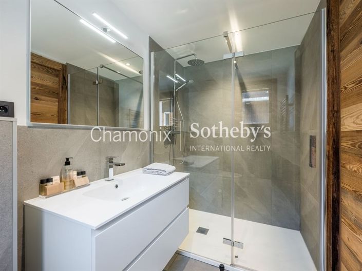 Image No.9-3 Bed Apartment for sale